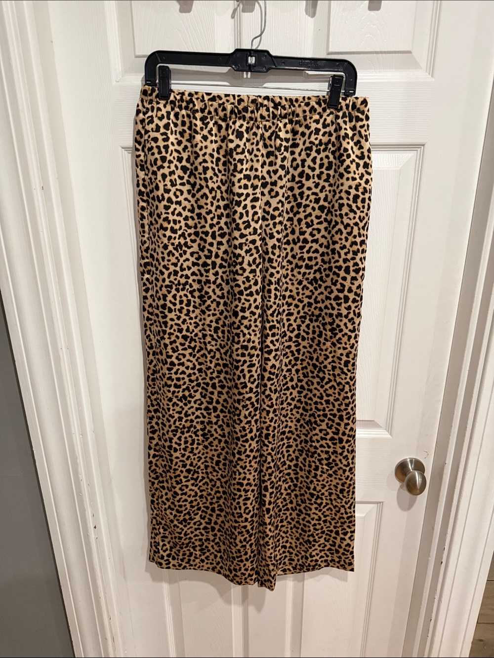 Women’s Leopard Satin Pull On Pants
